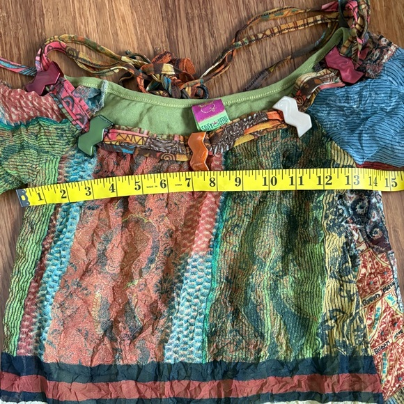 Save the Queen Tunic - Picture 6 of 8